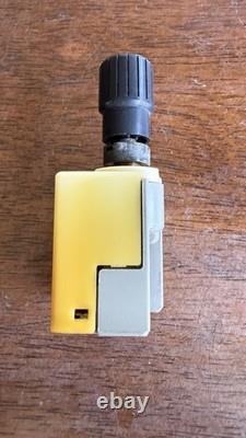 84-89 Toyota 4Runner Digital Gauge Light Dimmer Switch Rheostat RARE 1986 Turbo