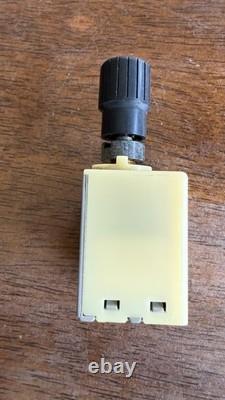 84-89 Toyota 4Runner Digital Gauge Light Dimmer Switch Rheostat RARE 1986 Turbo