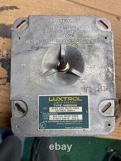 Luxtrol light control type wbd 800