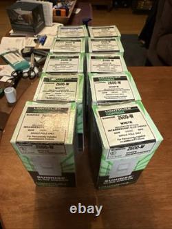 10 variateurs de diapositive incandescents Lightolier Sunrise Z600W BLANC Z600-W