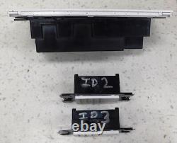 Contrôleur d'éclairage Leviton D4200 et deux stations distantes D42P4-RLW