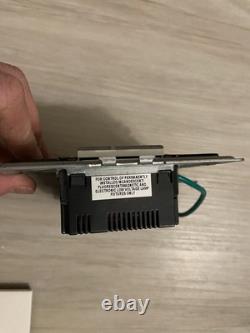 Ensemble de variateurs tactiles Legrand Adorne et interrupteurs à 3 voies