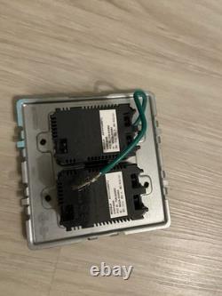 Ensemble de variateurs tactiles Legrand Adorne et interrupteurs à 3 voies