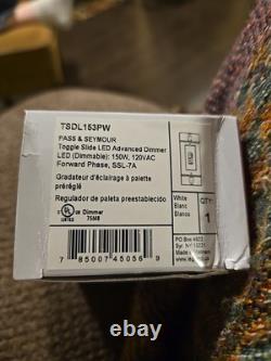 Interrupteur à bascule à glissière LED avancé Pass & Seymour TSDL153PW (1 caisse = 24)