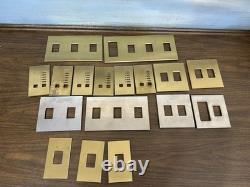 Lot (1) Plaques murales Lutron couleur or/bronze argentée variateur