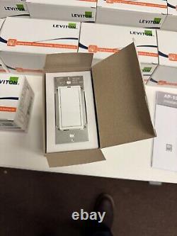 Lot de 35 interrupteurs dimmer Leviton 35A00-1CFL neufs