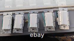 Lot de 5 gradateurs blancs Lutron 1000 watts pour emplacement multiple MA-1000-WH