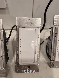 Lot de 7 variateurs Lutron d’occasion, modèles mixtes