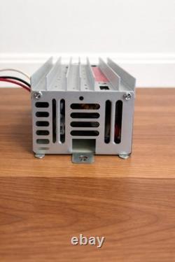 Lutron HW-RPM-4U-120 Module d’alimentation à distance de gradation HomeWorks 120 V pour contrôle d’éclairage