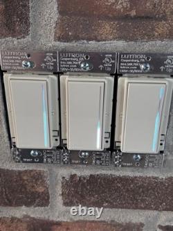 Variateur Lutron RRST-PRO-N Sunnata Radio Ra 3. Couleur amande claire
